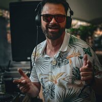 DJ Sven Alauxen